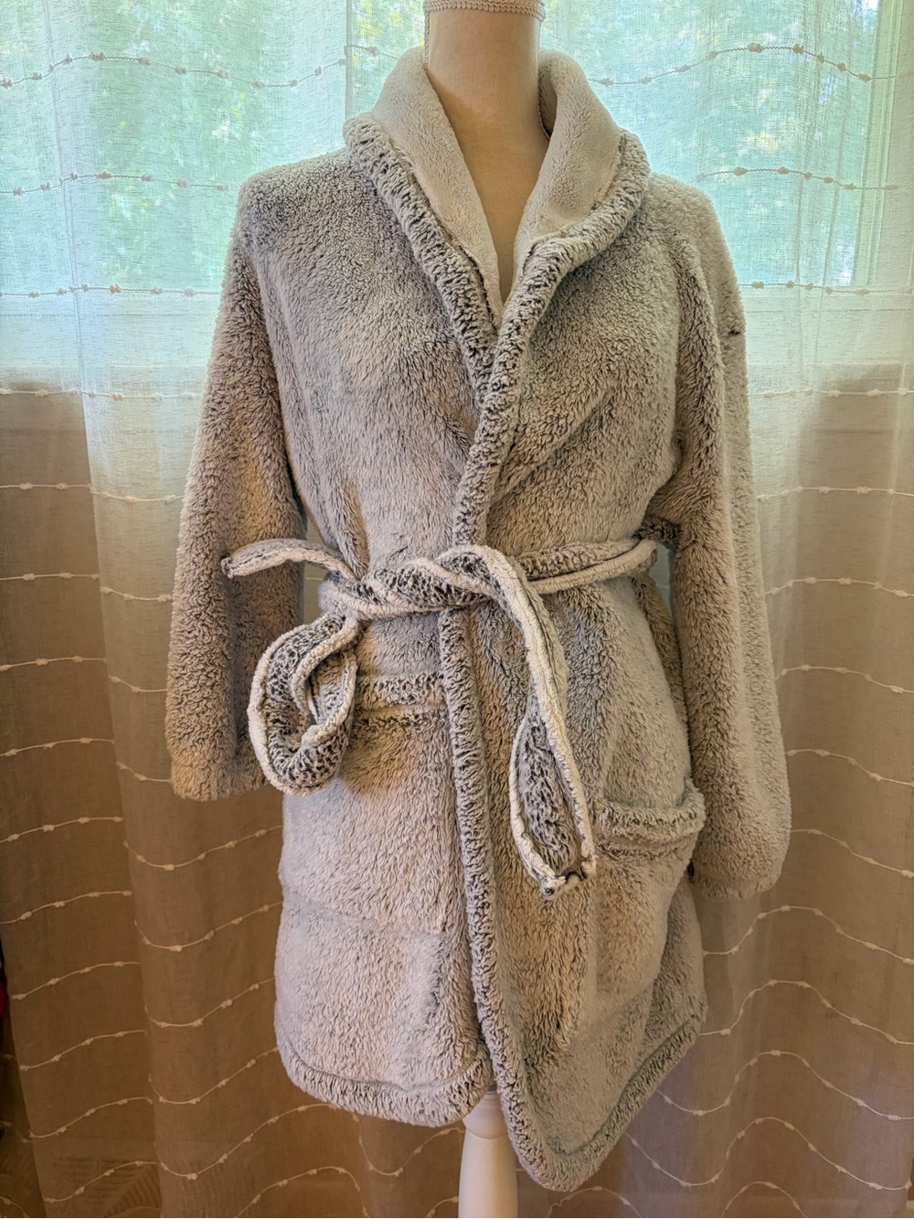 aerie Plush Fleece Robe - Light Gray